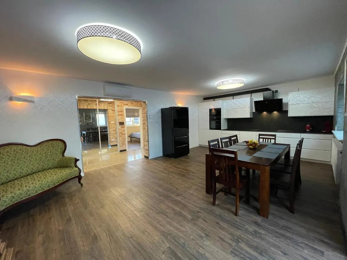 Villa Willa Pod Warszawa & Spa
