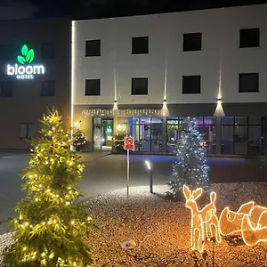 2* Hotel Bloom Airport Okecie